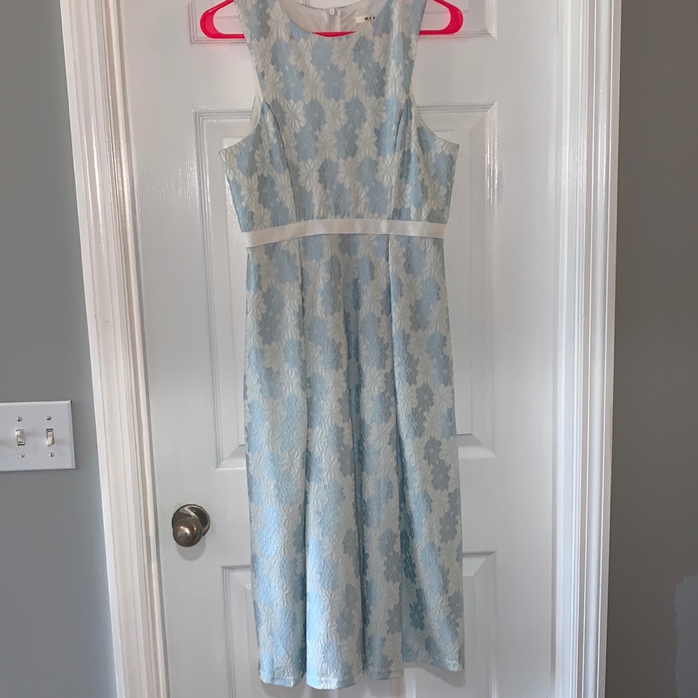 Womens boutique dress, size medium